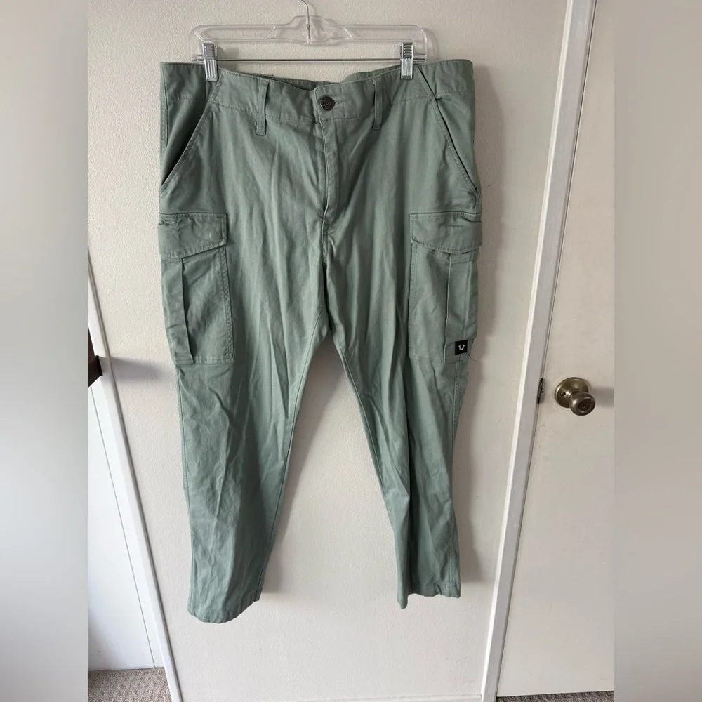 True Religion Men's Cargo Pants - Light Green